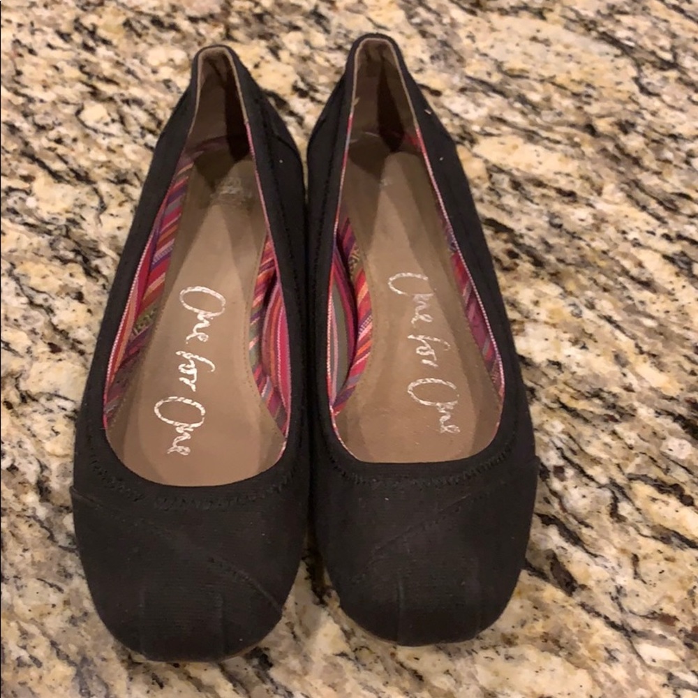 Toms Black Flats